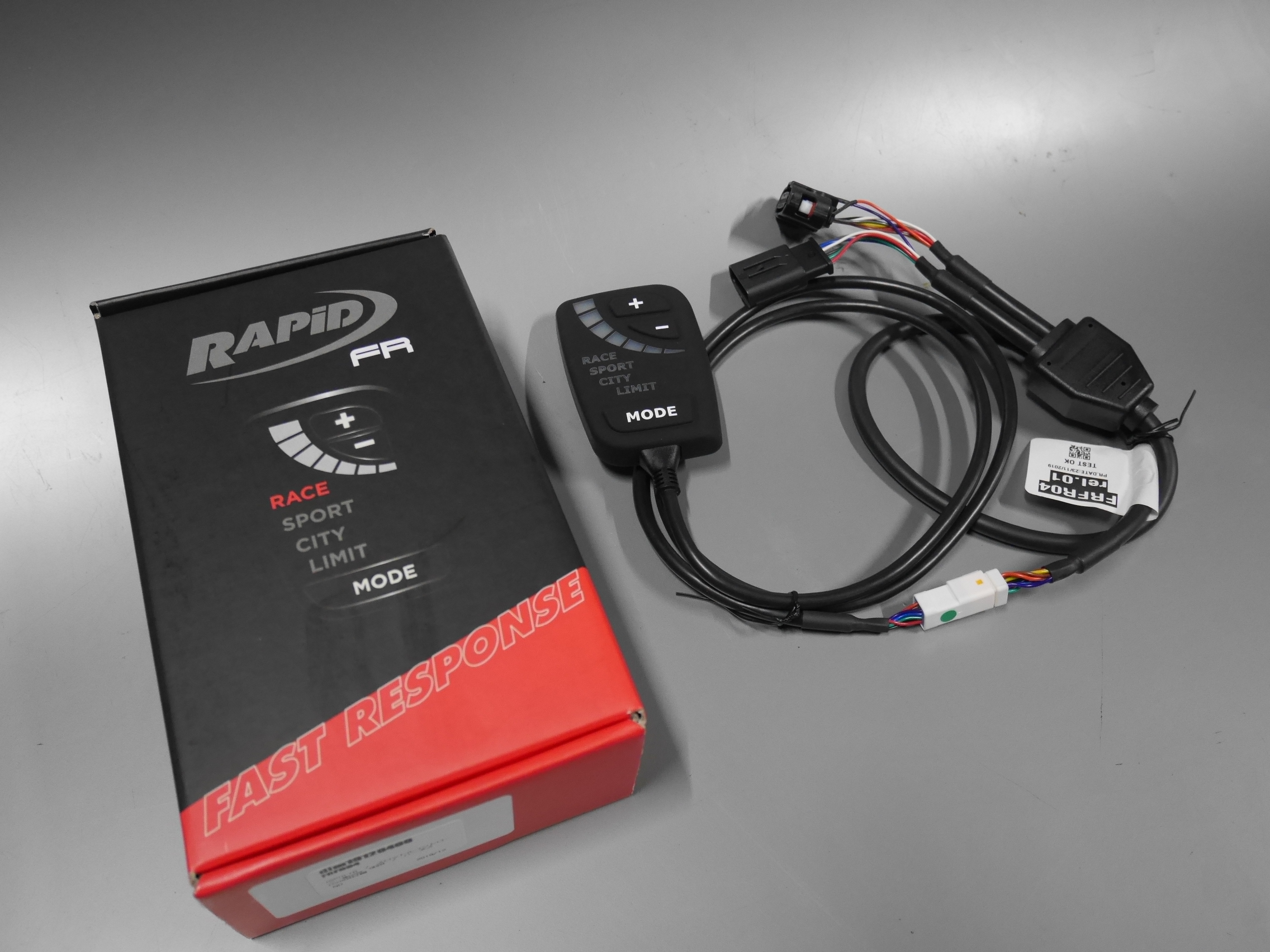 後期スロットル装着用変換ハーネス NDロードスター純正用 後期スロットル装着用変換ハーネス NDロードスター純正用 - メルカリ
